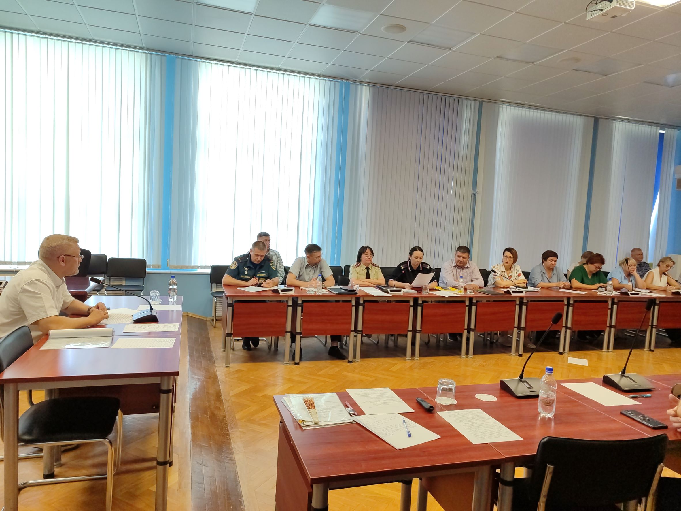 Заседание межведомственной комиссии по проведению летней оздоровительной кампании 2025 года